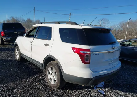 2014 Ford Explorer z USA, uszkodzony, nr VIN 1FM5K8B87EGA14537